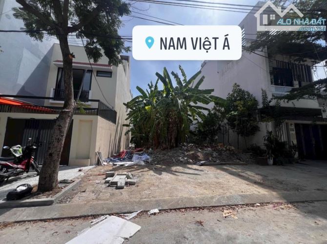 Bán đất NAM VIỆT Á vị trí đẹp đường Tùng Thiện Vương