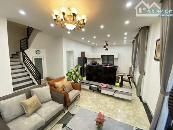 🔥 BÁN Villa VIEW đẹp thoáng Nam Hồ 200m2 ngang 11,2m ( nở hậu 16m ĐÃ HOÀN CÔNG ) - 1