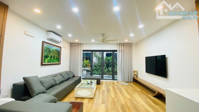 BÁN NHÀ - XUÂN LA -TÂY HỒ-  PHÂN LÔ - 2 THOÁNG TRƯỚC SAU - GARA - Ô TÔ TRÁNH -THANG MÁY - 1