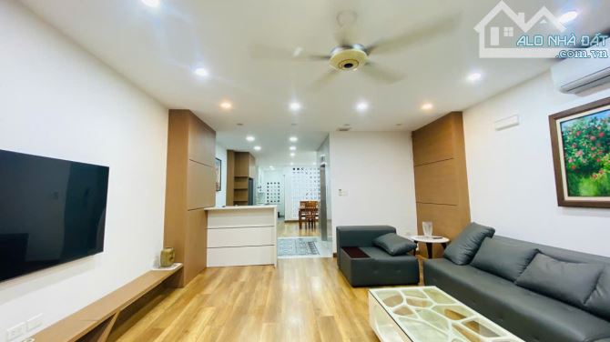 BÁN NHÀ - XUÂN LA -TÂY HỒ-  PHÂN LÔ - 2 THOÁNG TRƯỚC SAU - GARA - Ô TÔ TRÁNH -THANG MÁY - 2