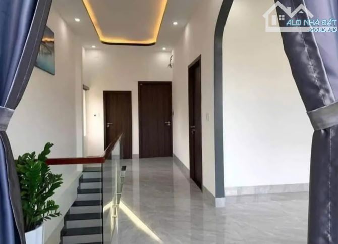 Bán nhà hẻm ô tô 8m Lê Trọng Tấn, Tân Phú. Giá: 2.1 tỷ/63m2, sổ hồng riêng, 1 trệt 2 lầu - 3