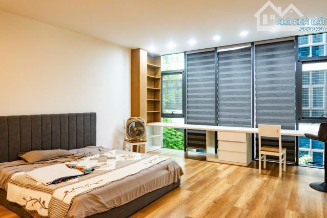 BÁN NHÀ - XUÂN LA -TÂY HỒ-  PHÂN LÔ - 2 THOÁNG TRƯỚC SAU - GARA - Ô TÔ TRÁNH -THANG MÁY - 3