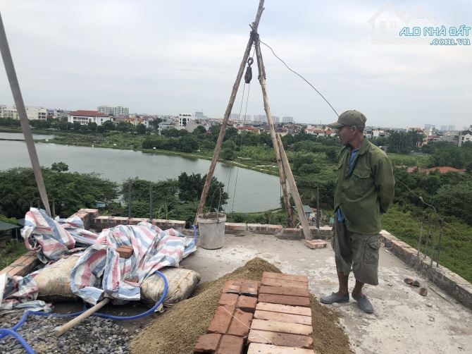 BOM TẤN - VIEW HỒ THẠCH BÀN - LONG BIÊN -  DUY NHẤT 1 CĂN - 8,4 TỶ - 2