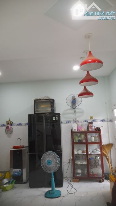 Thanh lý nhà rẻ tại An Lạc - Bình Tân 2 lầu, 3PN, 42M2 mà giá có 3 tỷ. - 4