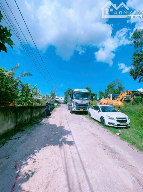 Cho thuê bãi xe tải 1000m2 ngay đường 13 Khu CN Amata gần ga xe lửa Hố Nai Phường Long Bìn - 4