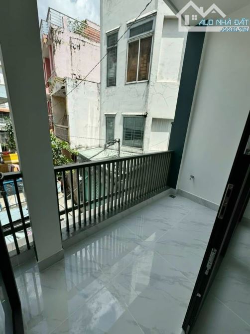 Tài chính 2.6 tỷ mua ngay nhà Huỳnh Văn Bánh, Q. Phú Nhuận, 52m2, có HĐ thuê, SHR - 5