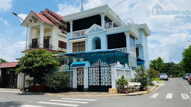 Bán nhà biệt thự Homyland Riverside đường Nguyễn Duy Trinh Quận 2 cũ (210m2) 38 tỷ