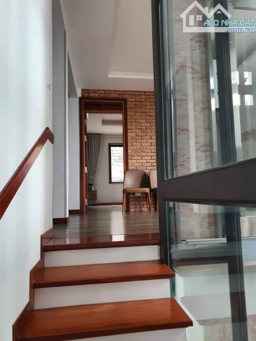VIP SIÊU BIỆT THỰ ĐƠN LẬP BẮC LINH ĐÀM 250M2, 5 TẦNG TM, CHỈ 68 TỶ