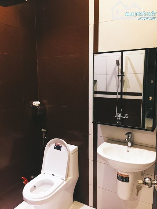 BÁN NHÀ ĐƯỜNG TRƯƠNG CÔNG ĐỊNH VỊ TRÍ ĐẸP NGANG RỘNG GIÁ TỐT
