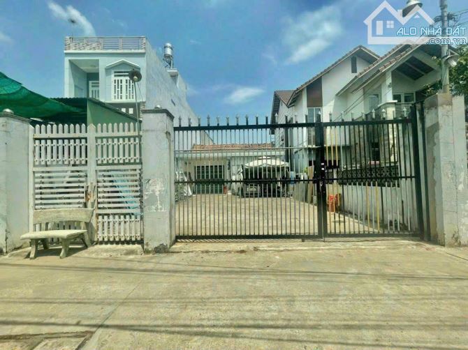 Đất biệt thự 232m2 đường 1 xẹ hạ giá từ 10 tỷ còn 8 tỷ bán nhanh giá tốt vị trí siêu đẹp