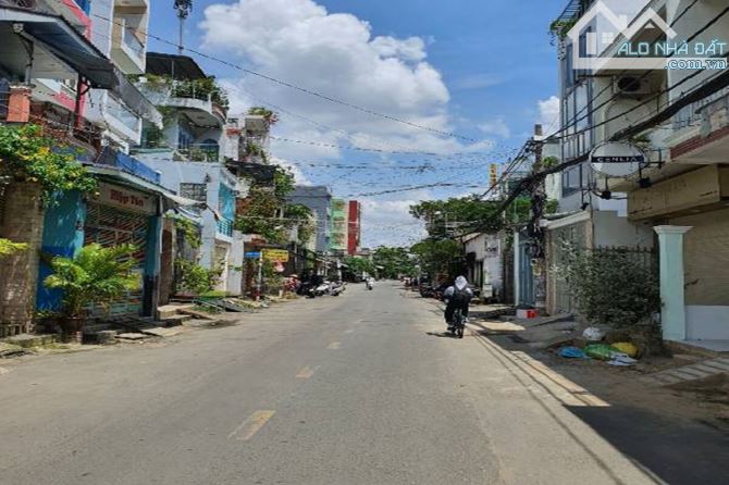Bán nhà Mặt Tiền Nguyễn Văn Yến, Tân Phú, 80 m², 4 x 20m, kinh doanh - Giá 8 tỷ TL - 1