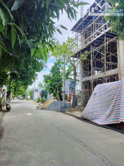 Bán Lô đất đẹp vườn lài sát GV- 83m2- HXH 10m- vía hè 2m- Nhỉnh 6 tỷ - 1