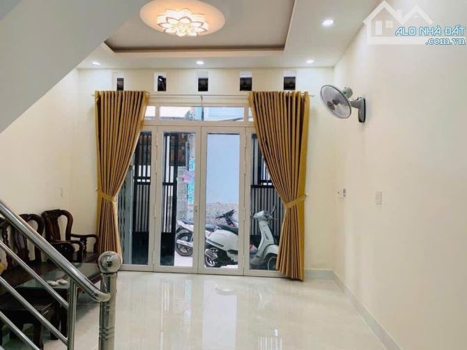 2 tầng 2pn 2wc 38m2 4,3x9m Lâm Văn Bền SHR 3,5 tỷ - 1