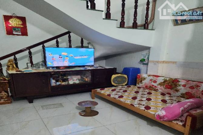 Bán nhà Mặt Tiền Nguyễn Văn Yến, Tân Phú, 80 m², 4 x 20m, kinh doanh - Giá 8 tỷ TL - 2