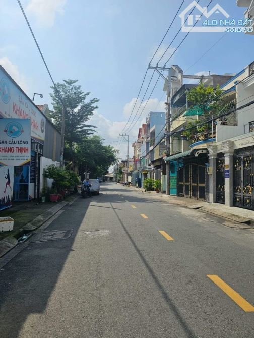 Bán nhà MT Đông Hưng Thuận 27 Quận 12 DT 75x34m Cấp 4 giá 65 tỷ TL (cách Quốc Lộ 1A 150m) - 2
