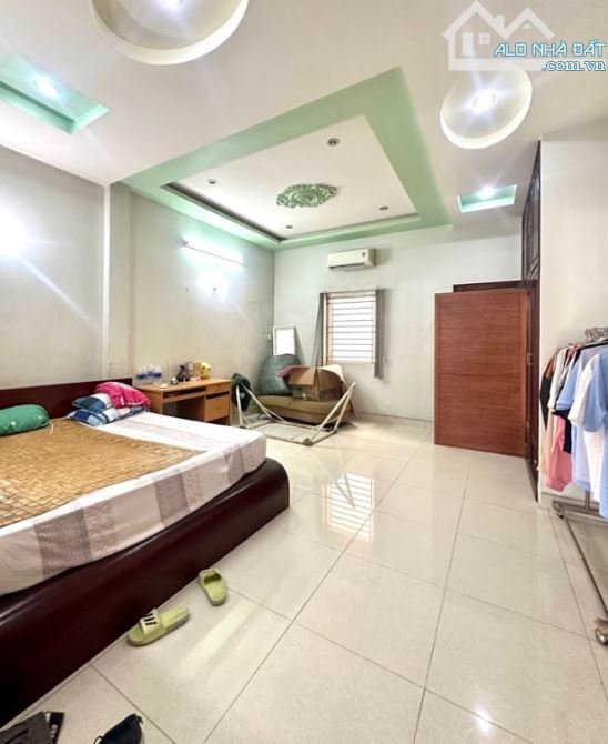 Bán Nhà Gần Đường Kha Vạn Cân và Đường Phạm Văn Đồng, Dt 135m2, Ngang 5.2m, Giá Chỉ 8.8 tỷ - 2