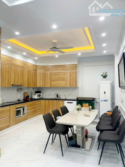 Đây là nhà đáng mua nhất KĐT Định Công, 70m2, 22 tỷ - 2