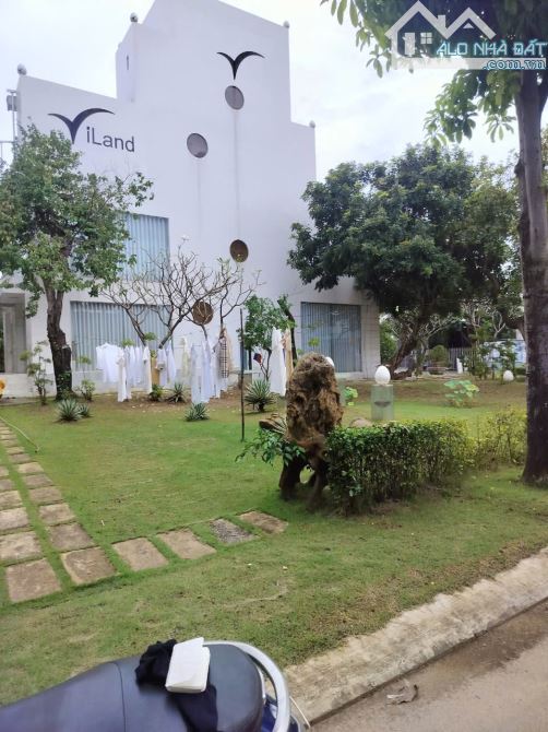 Bán Lô đất đẹp vườn lài sát GV- 83m2- HXH 10m- vía hè 2m- Nhỉnh 6 tỷ - 3