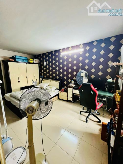 chung cư Phan Xích Long, Phú Nhuận: 75m2-2p ngủ,2wc,Đủ NT,13tr/tháng - 3