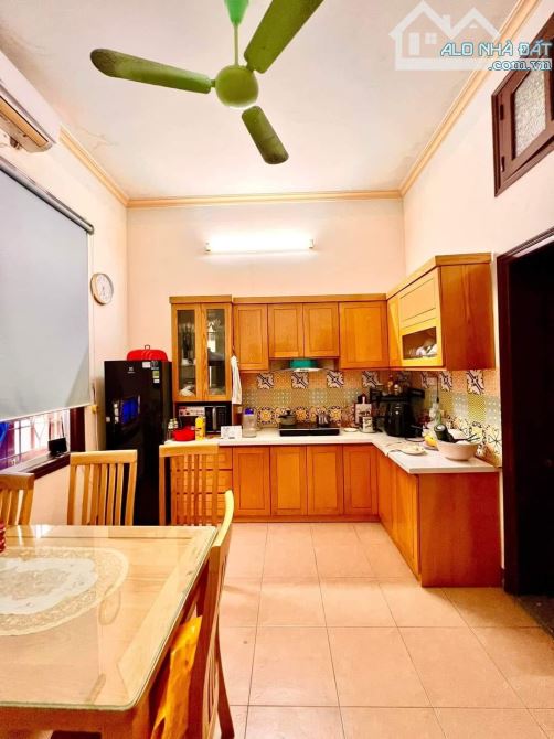 BÁN NHÀ MẶT NGÕ 32 TỶ 161m 5 TẦNG MT 7,5m GARA Ô TÔ 7 CHỖ KINH DOANH ĐƯỜNG CẦU GIẤY - 4