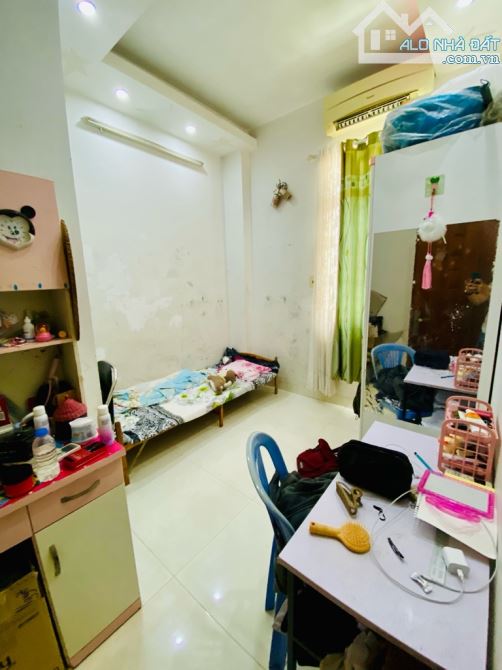 Bán nhà Hồng Bàng Mặt Tiền đường 8m lề 3M 5 tầng 45m2 4PN nở hậu hình chữ L hoàn công đủ. - 4