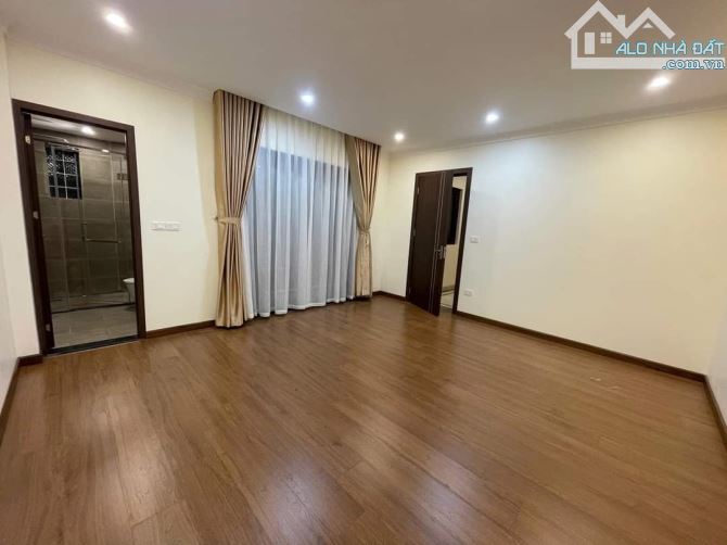 Bán nhà Trần Đăng Ninh, Cầu Giấy, 66m2*6m*5T, ô tô tránh, P.lô ở, VP, KD, 18.6 tỷ - 6