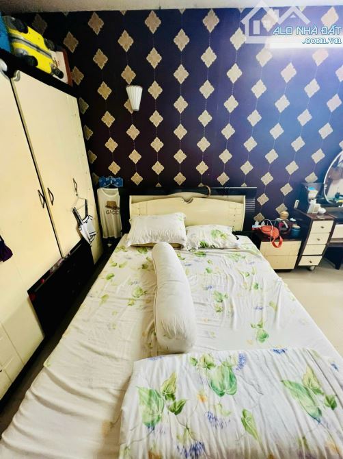 chung cư Phan Xích Long, Phú Nhuận: 75m2-2p ngủ,2wc,Đủ NT,13tr/tháng - 9