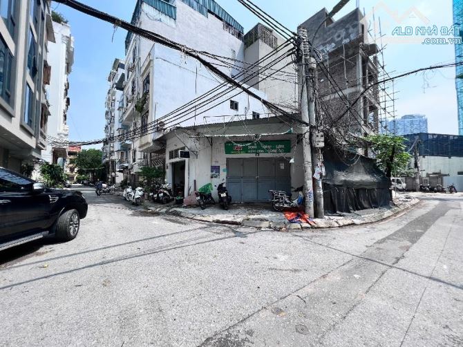 BÁN ĐẤT VÀNG XÂY TOÀ NHÀ LÊ QUANG ĐẠO - 120M2 PHÂN LÔ - Ô TÔ TRÁNH VỈA HÈ 2 BÊN CHỈ 28TỶ