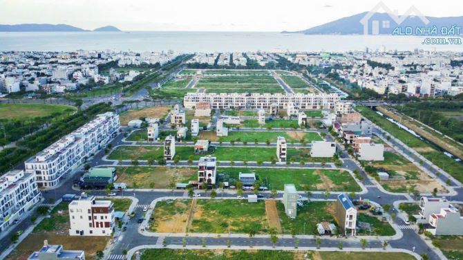 Chuyển Công Tác Bán Lô Đất Đối Diện Ủy Ban Quận, Cách 500m Ra Bãi Tắm Biển Đà Nẵng - 1