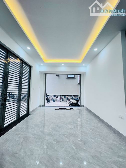 Bán Nhà 6 Tầng, Thang Máy, Gần Ô TÔ, Phú Minh, Minh Khai, Nam Từ Liêm. Giá:12,5 Tỷ