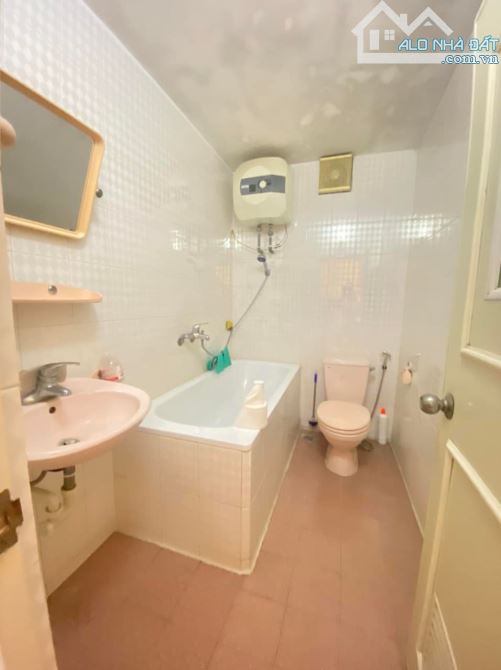 NHÀ 54M2*5T GIẢI PHÓNG, NGÕ Ô TÔ TRÁNH, 2 MẶT THOÁNG, GIÁ HỜI - 5