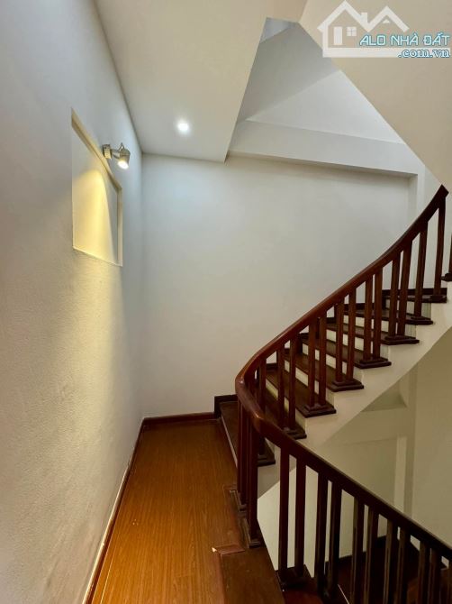 20M RA MẶT PHỐ - LÔ GÓC 2 MẶT TIỀN Ô TÔ - 40M2 - 5 TẦNG - KINH DOANH ĐA DẠNG - NHỈNH 13 TỶ - 5