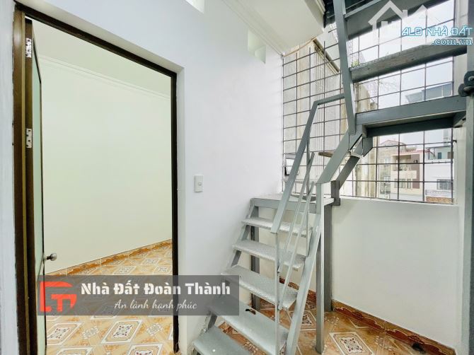 40m2 nhà 3 tầng phố Kiều Sơn - 193 Văn Cao - 7