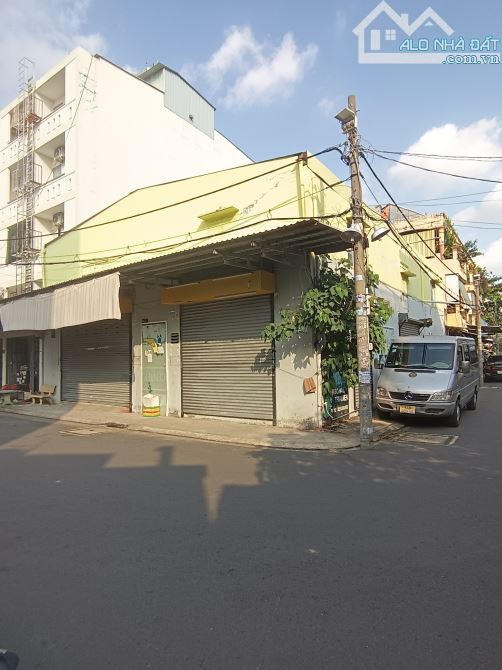 Bán nhà căn góc hẻm 10m Văn Cao Tân Phú 12x17m cấp 4 giá 22 tỷ TL (gần Bình Long) - 1