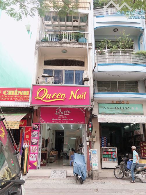 Cho thuê nhà số 64 - 64A Nguyễn Trãi, Phường 3, Quận 5