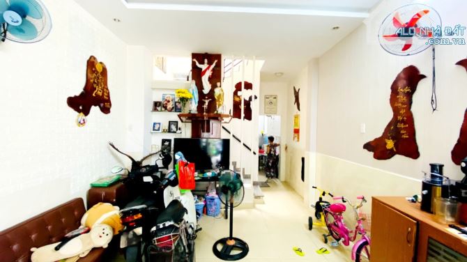 Bán nhanh giá rẻ nhà HXH Thông đường nguyễn súy Tân Phú DT 4mx13m 2 Tầng chỉ 5.2 Tỷ