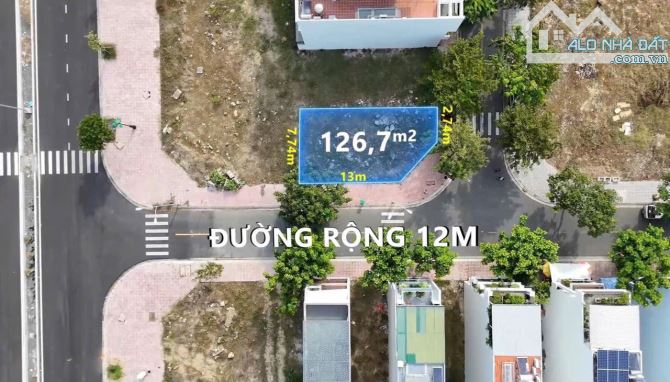 Bán đất 2 mặt tiền khu đô thị Hà Quang 1 dt126m2