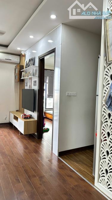 Chung cư 789 Xuân Đỉnh - gần Ngoại Giao Đoàn 70m 2n2vs 5.86 tỷ, tầng trung, full nội thất
