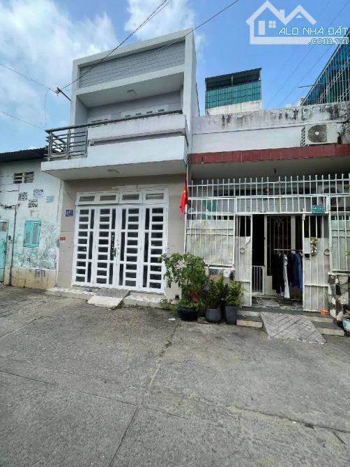 40M2 NHÀ ĐÚC 2 TẦNG LẦU - XE HƠI NGỦ TRONG NHÀ - GIÁ NHỈNH 3 TỶ