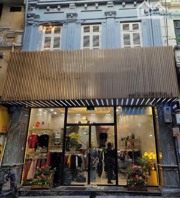 Bán Nhà Mặt Phố Lương Ngọc Quyến, Hoàn Kiếm, DT 125m2 x 3T MT:5,4m. Giá Rẻ.