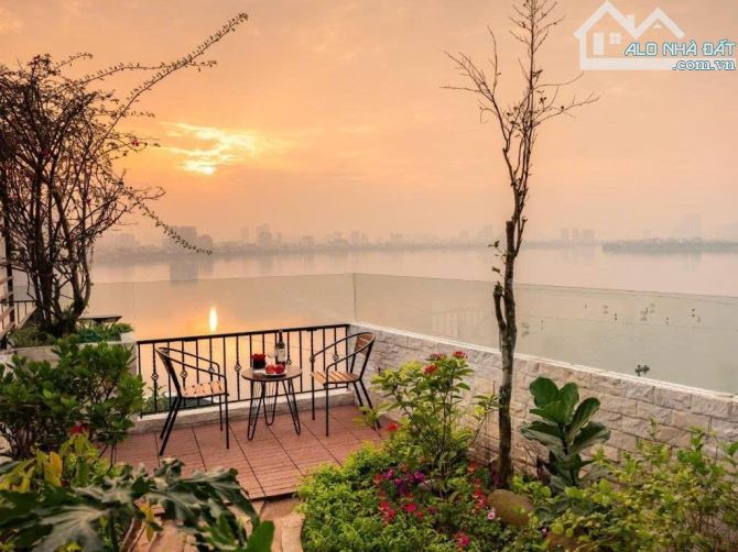 TOÀ APARTMENT MẶT PHỐ YÊN HOA- VIEW HỒ TÂY- DOANH THU HƠN 600TR/TH-260M2X10T,MT6M-140TỶ