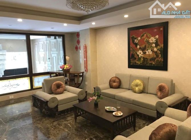 BÁN NHÀ HOÀNG QUỐC VIỆT – 65M², MẶT TIỀN 5,7M , Ô TÔ  – GIÁ HƠN 15 TỶ - 1