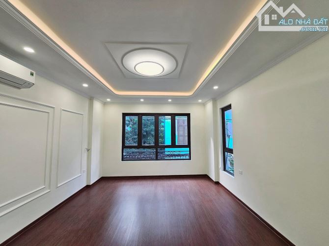 Bán nhà 7 tầng thang máy ngõ 19 Liễu Giai giá 25 tỷ Ba Đình kinh doanh, ô tô tránh - 1