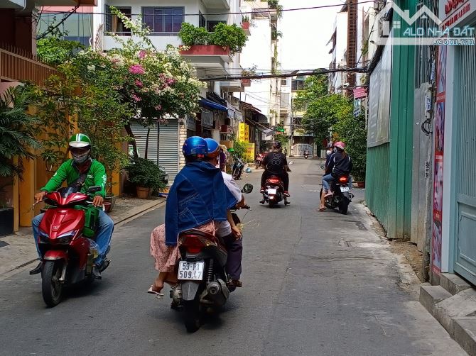 Bán nhà hẻm ô tô đường Trương Công Định, phường 14 - Tân Bình, 6.8 tỷ - 12