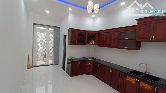 Nhà mặt tiền, DT(4m x 19m)~80m2, P.Tân Thành, Q.Tân Phú (13 tỷ) - 2