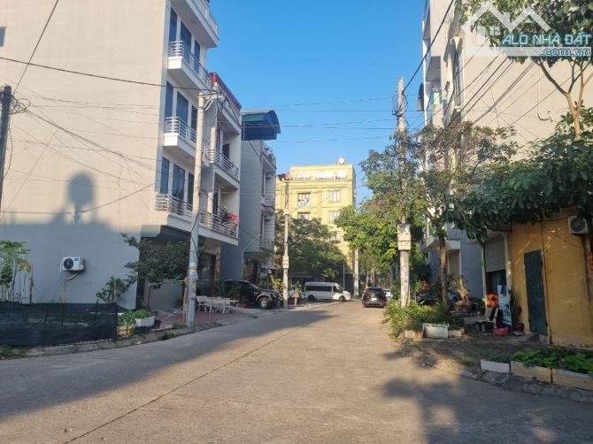 Bán lô đất Phan Huy Chú, BS 2, dt 82.7m2, mt 4.25m, TB giá rẻ 10.2 tỷ - 2