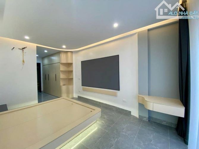 Bán nhà Phân Lô VIP Minh Khai,Hai Bà Trưng,35m x 5Tầng, Giá 10.7 tỷ. Ôtô tránh, thang máy - 2
