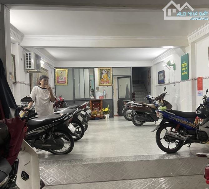 CHDV 5 tầng 13 Phòng 112m2 có 13,65 tỷ Phạm Văn Bạc Phường 15 Tân Bình TP. Hồ Chí Minh - 2