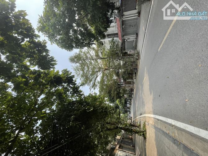 Bán Biệt Thự KĐT Văn Phú , Giá Tốt Nhất Khu Vực, 200m2, Full Nội Thất Hiện Đại , 29Tỷ - 2