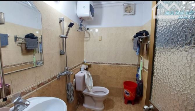 Bán nhà Trần Nguyên Hãn, Niệm Nghĩa, Lê Chân, Hải Phòng. 3 tầng, 70m2, 3,2 tỷ. Ngang 4m, d - 2